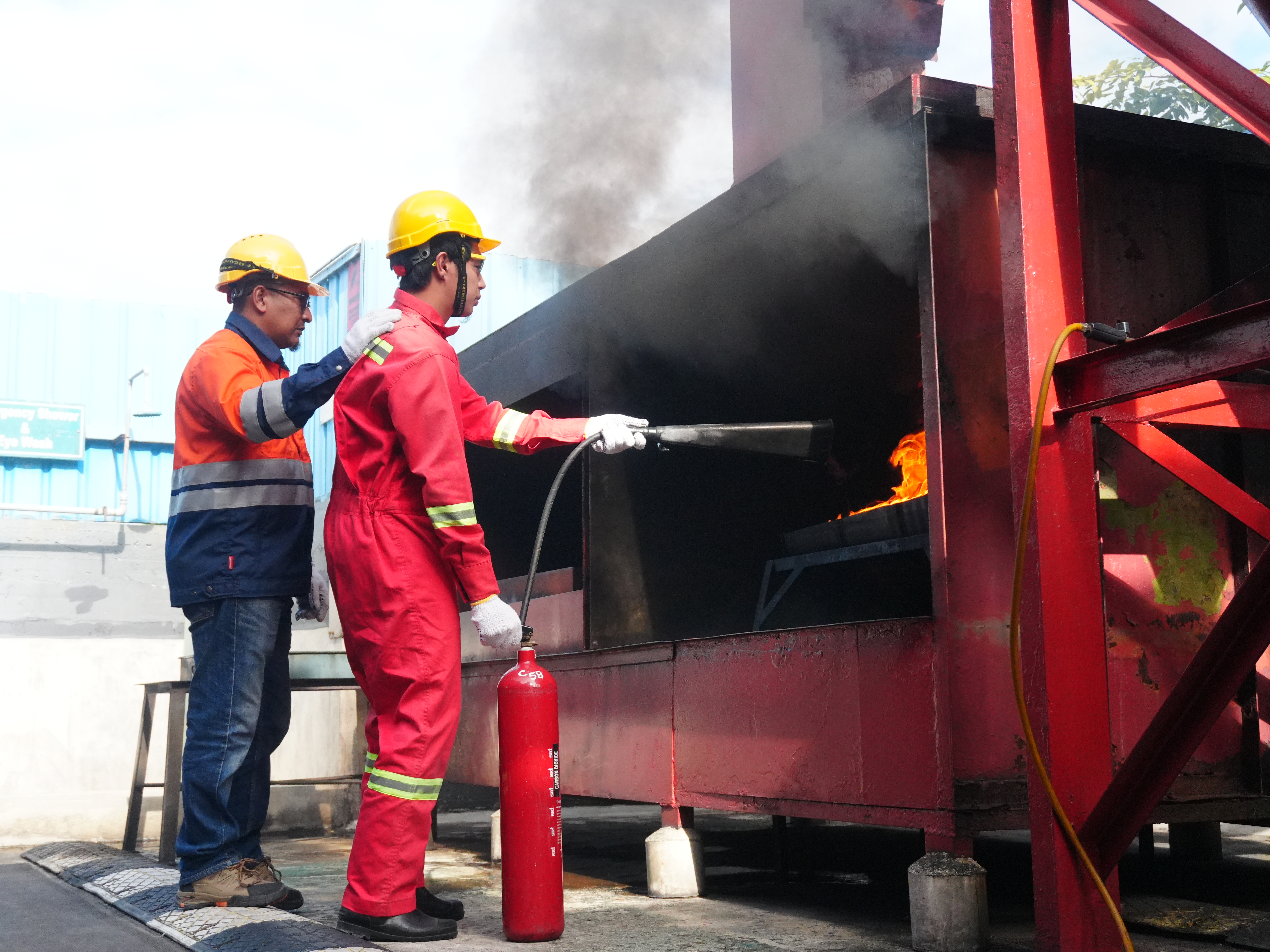 HUET with Emergency Breathing System